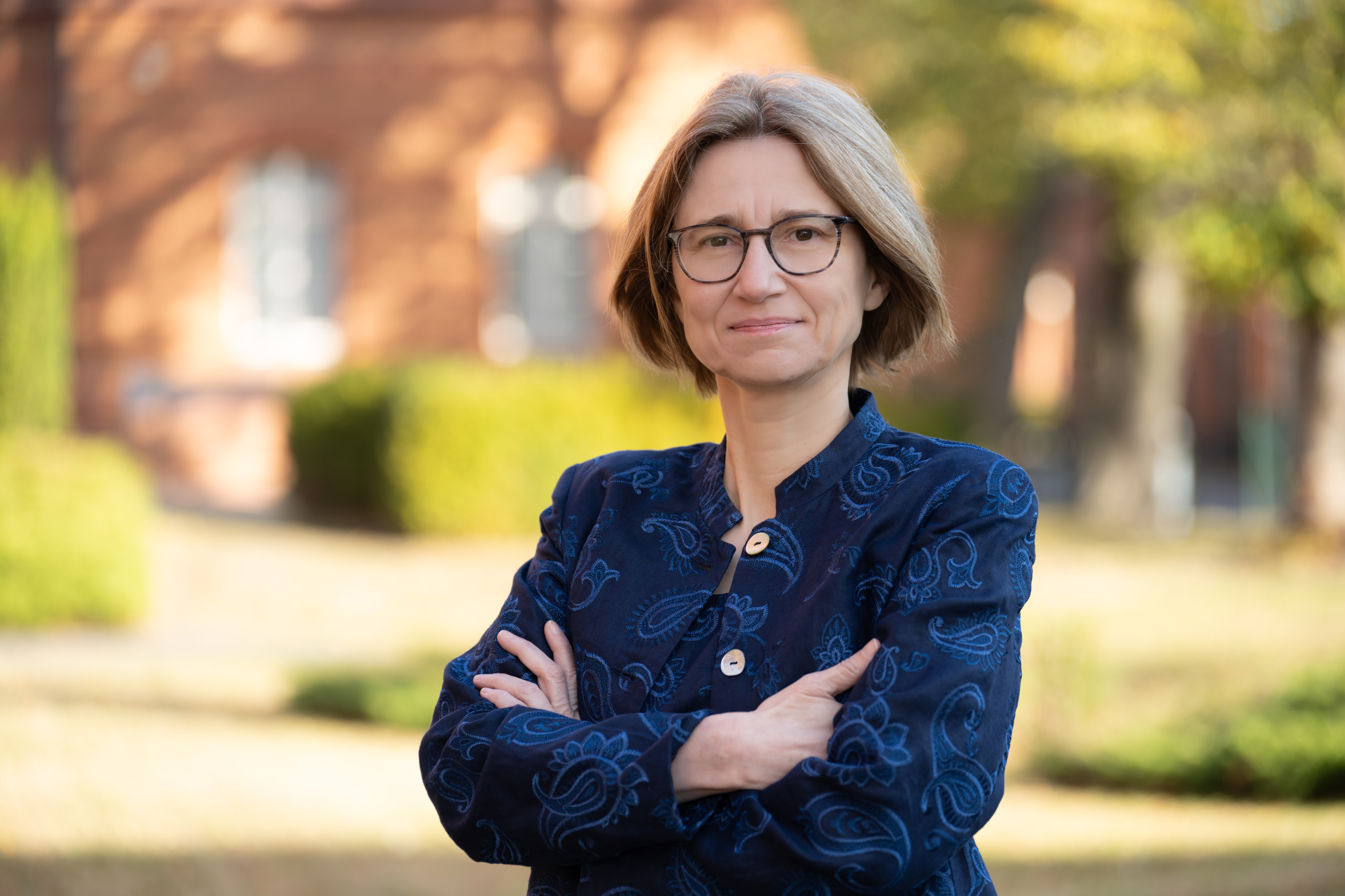 Porträtfoto Direktorin Frauke Kreis